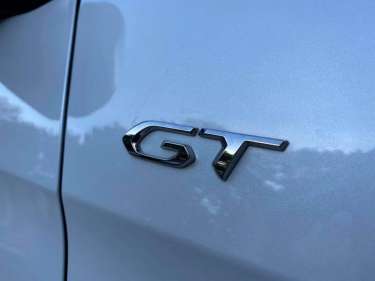 PEUGEOT 5008 1.2 PureTech 130 EAT8 GT