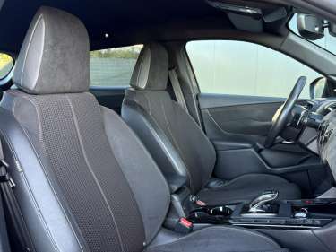 DS DS3 CROSSBACK 1.5 BlueHDI 130 EAT8 Peformance Line