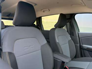 DACIA JOGGER 1.6 Hybrid 140 Extrême 5PL