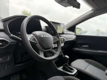 DACIA JOGGER 1.6 Hybrid 140 Extrême 5PL