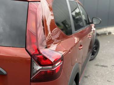 DACIA JOGGER 1.6 Hybrid 140 Extrême 5PL