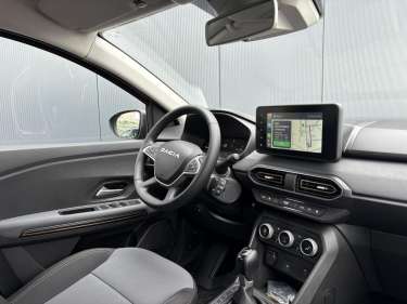 DACIA JOGGER 1.6 Hybrid 140 Extrême 5PL