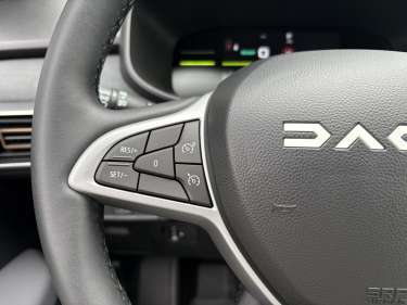 DACIA JOGGER 1.6 Hybrid 140 Extrême 5PL