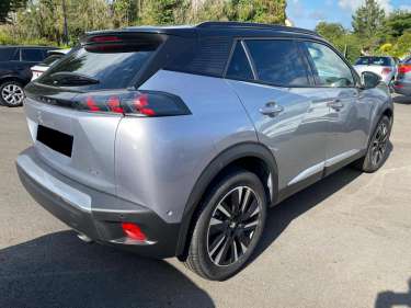 PEUGEOT 2008 1.5 BlueHDI 130 EAT8 GT Pack