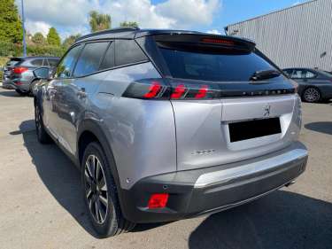 PEUGEOT 2008 1.5 BlueHDI 130 EAT8 GT Pack