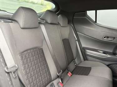 TOYOTA C-HR 2.0 Hybrid 184 e-CVT Edition