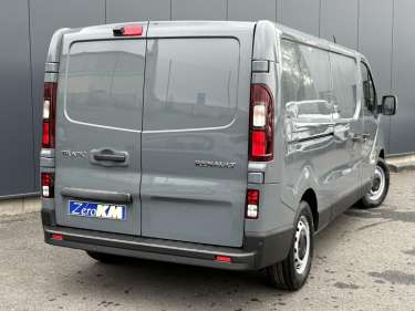 RENAULT TRAFIC L2H1 3T 2.0 BlueDCI 150 Auto9 Extra