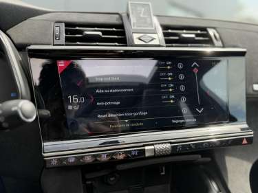 DS DS7 CROSSBACK 1.5 BlueHDI 130 EAT8 Performance Line