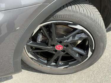 DS DS7 CROSSBACK 1.5 BlueHDI 130 EAT8 Performance Line