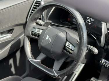 DS DS7 CROSSBACK 1.5 BlueHDI 130 EAT8 Performance Line