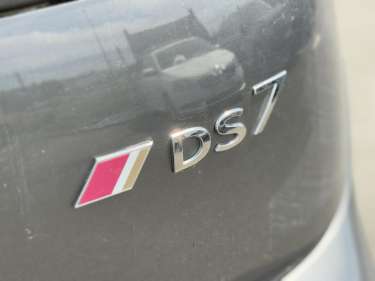 DS DS7 CROSSBACK 1.5 BlueHDI 130 EAT8 Performance Line