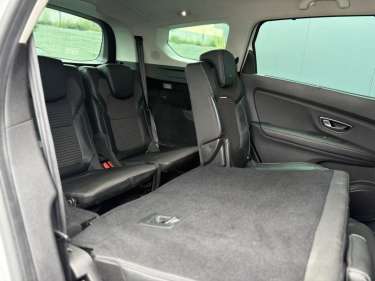 RENAULT GRAND SCENIC 7PL 1.3 TCE 140 EDC Business Intens