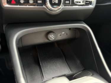 VOLVO XC40 B3 MHEV 163ch Core+ DCT 7