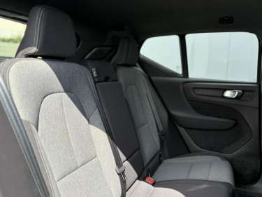 VOLVO XC40 B3 MHEV 163ch Core+ DCT 7