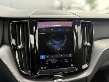 VOLVO XC60 T6 AWD PHEV 350 Plus Style Chrome