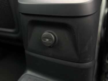 VOLVO XC60 T6 AWD PHEV 350 Plus Style Chrome