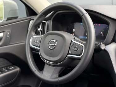 VOLVO XC60 T6 AWD PHEV 350 Plus Style Chrome