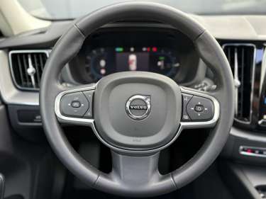VOLVO XC60 T6 AWD PHEV 350 Plus Style Chrome