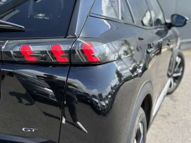 PEUGEOT 2008 1.5 BlueHDI 130 EAT8 GT