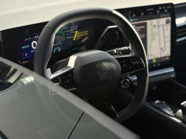RENAULT RAFALE E-Tech Full Hybrid 200 Esprit Alpine