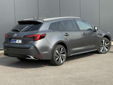 TOYOTA COROLLA TOURING SPORT 1.8 Hybrid 140 Sport