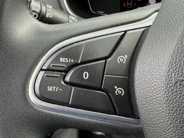 RENAULT MEGANE IV BlueDCI 115 EDC Business