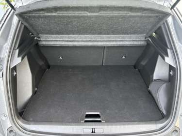 PEUGEOT 2008 NV Hybrid 145 e-DSC6 GT