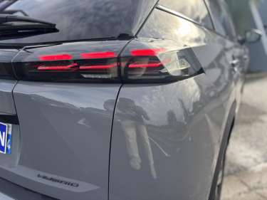 PEUGEOT 2008 NV Hybrid 145 e-DSC6 GT