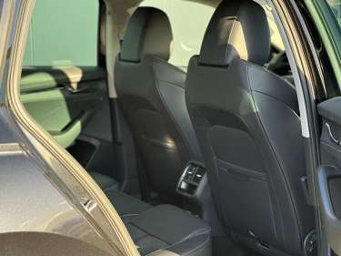 SKODA OCTAVIA COMBI 2.0 TDI 115 DSG Clever