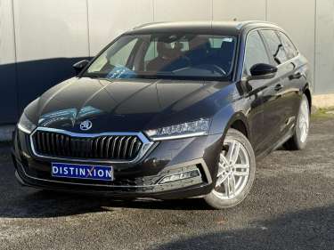 SKODA OCTAVIA COMBI 2.0 TDI 115 DSG Clever