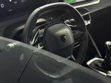 PEUGEOT 208 NV 1.2 PureTech 100 Allure
