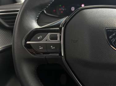 PEUGEOT 208 NV 1.2 PureTech 100 Allure