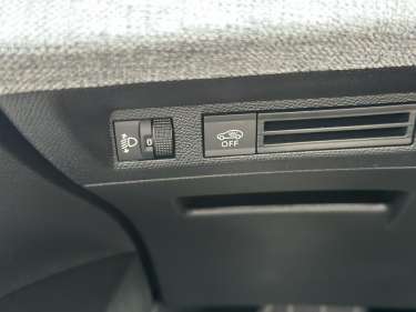 PEUGEOT 3008 NV Hybrid 145 e-DSC6 Allure