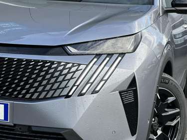 PEUGEOT 3008 NV Hybrid 145 e-DSC6 Allure