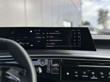 PEUGEOT 3008 NV Hybrid 145 e-DSC6 Allure