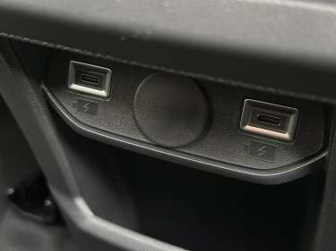 PEUGEOT 3008 NV Hybrid 145 e-DSC6 Allure