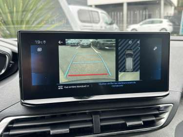 PEUGEOT 5008 1.5 BlueHdi 130 EAT8 GT