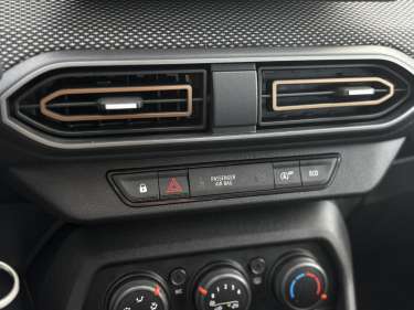 DACIA SANDERO STEPWAY TCE 90 Expression