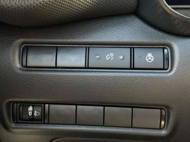 NISSAN JUKE NV 1.6 Hybrid 143 BVA N-Connecta