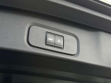 NISSAN QASHQAI III NV 1.3 DIG-T 158 X-Tronic N-Connecta