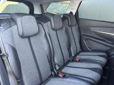PEUGEOT 5008 1.5 BlueHDI 130 EAT8 Allure
