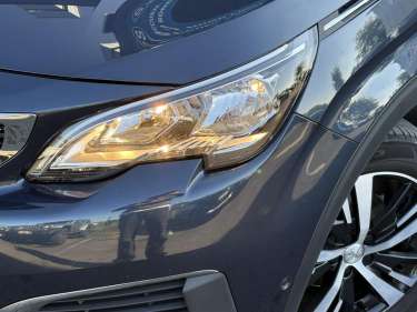 PEUGEOT 5008 1.5 BlueHDI 130 EAT8 Allure