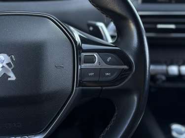 PEUGEOT 5008 1.5 BlueHDI 130 EAT8 Allure