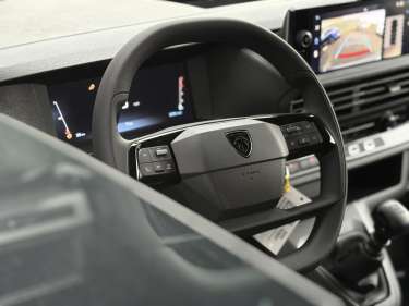 PEUGEOT EXPERT M NV 1.5 BlueHDI 120