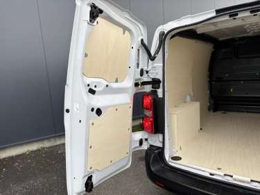 PEUGEOT EXPERT M NV 1.5 BlueHDI 120