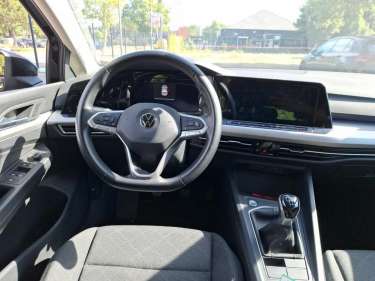 VW GOLF 8 2.0 TDI 116 Life