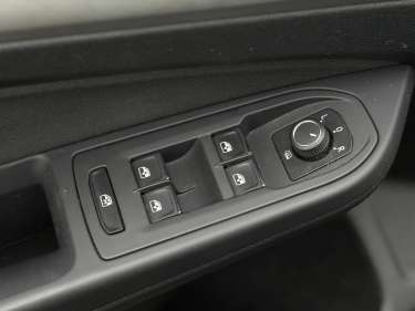 VW GOLF 8 2.0 TDI 116 Life