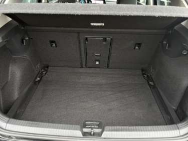 VW GOLF 8 2.0 TDI 116 Life