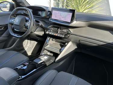 PEUGEOT 208 NV Hybrid 145 e-DSC6 GT