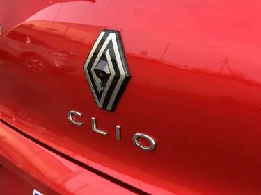 RENAULT CLIO V ECO-G 100 Techno